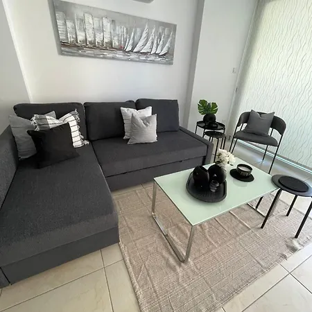 Novel Apartman