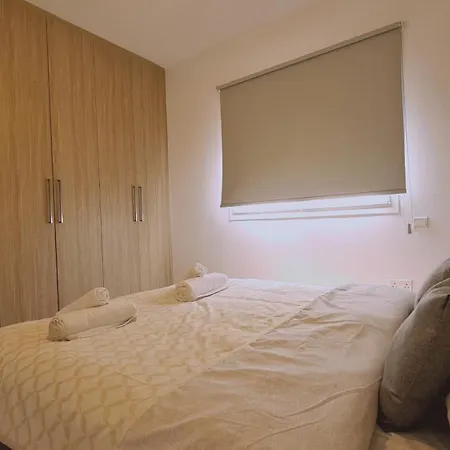 Novel Apartman
