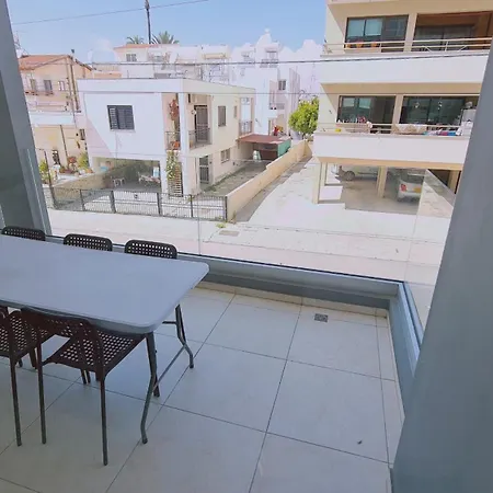 Novel Apartman